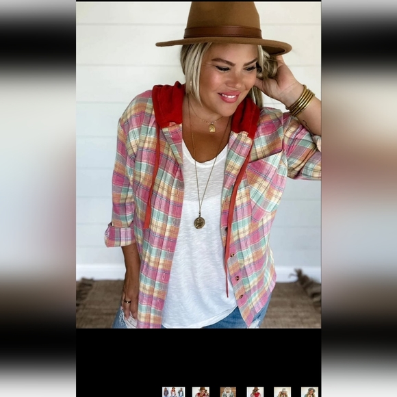 Awesome plaid hoodie by Blakeley - Picture 2 of 13